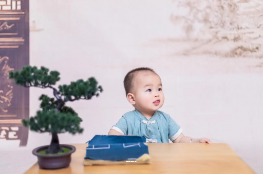 巴音郭楞蒙古怀孕为啥肚子会长毛
